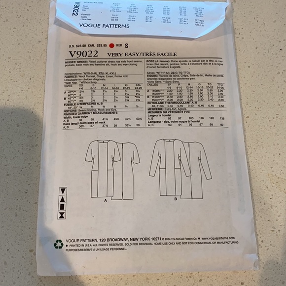 Vogue Dress Pattern V9022 - Picture 2 of 5